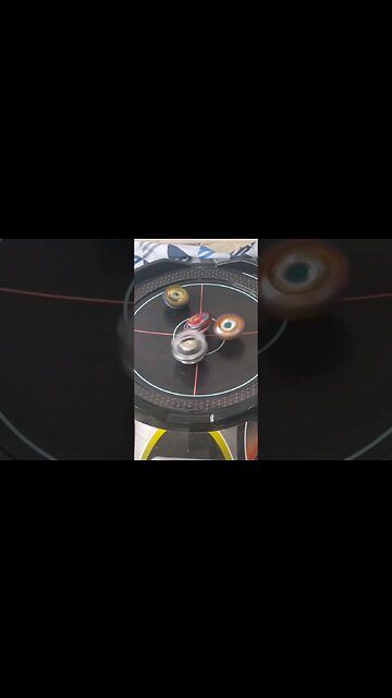 fafnir vs spriggan vs raphael #batalhadebeyblade #beyblade #beybladeburst