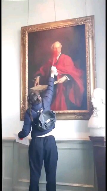 UK Cambridge University: Pro-Palestinian destroy Lord Balfour painting. Search Balfour Declaration