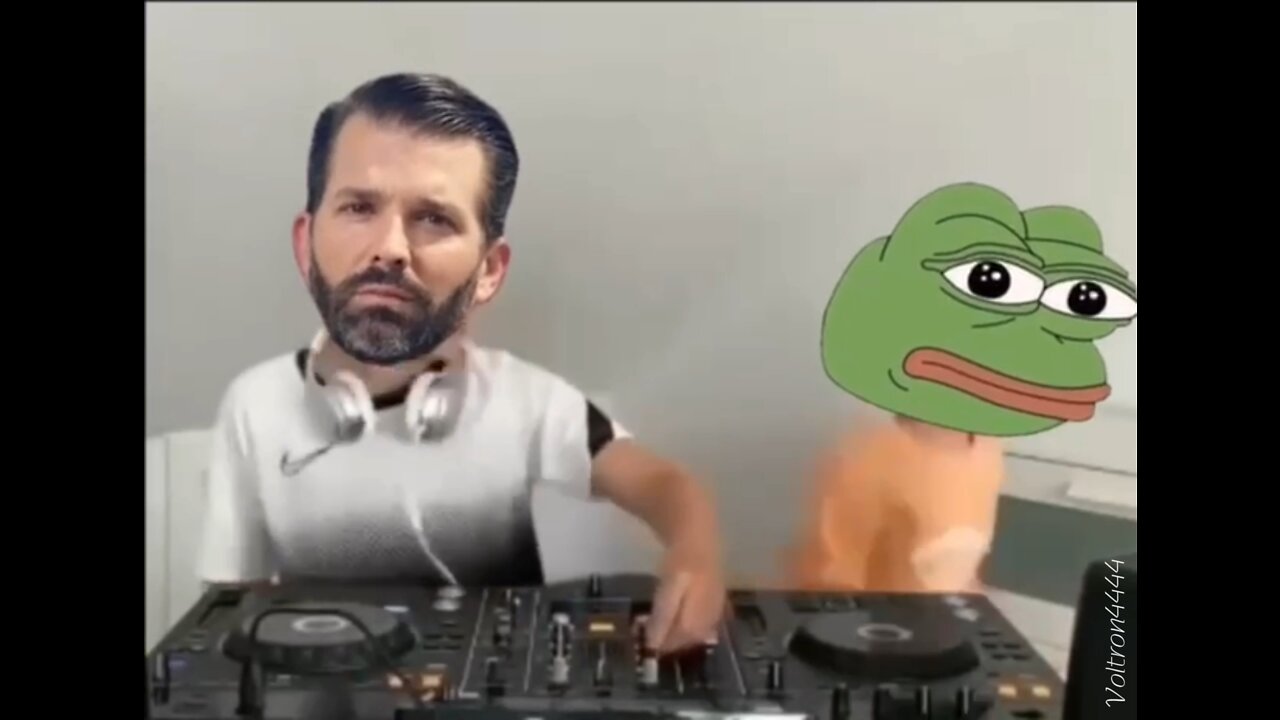 JR IS IN DA HOUSE
