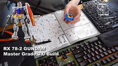 Gundam Building | MG RX78 2 3.0 | Torso building