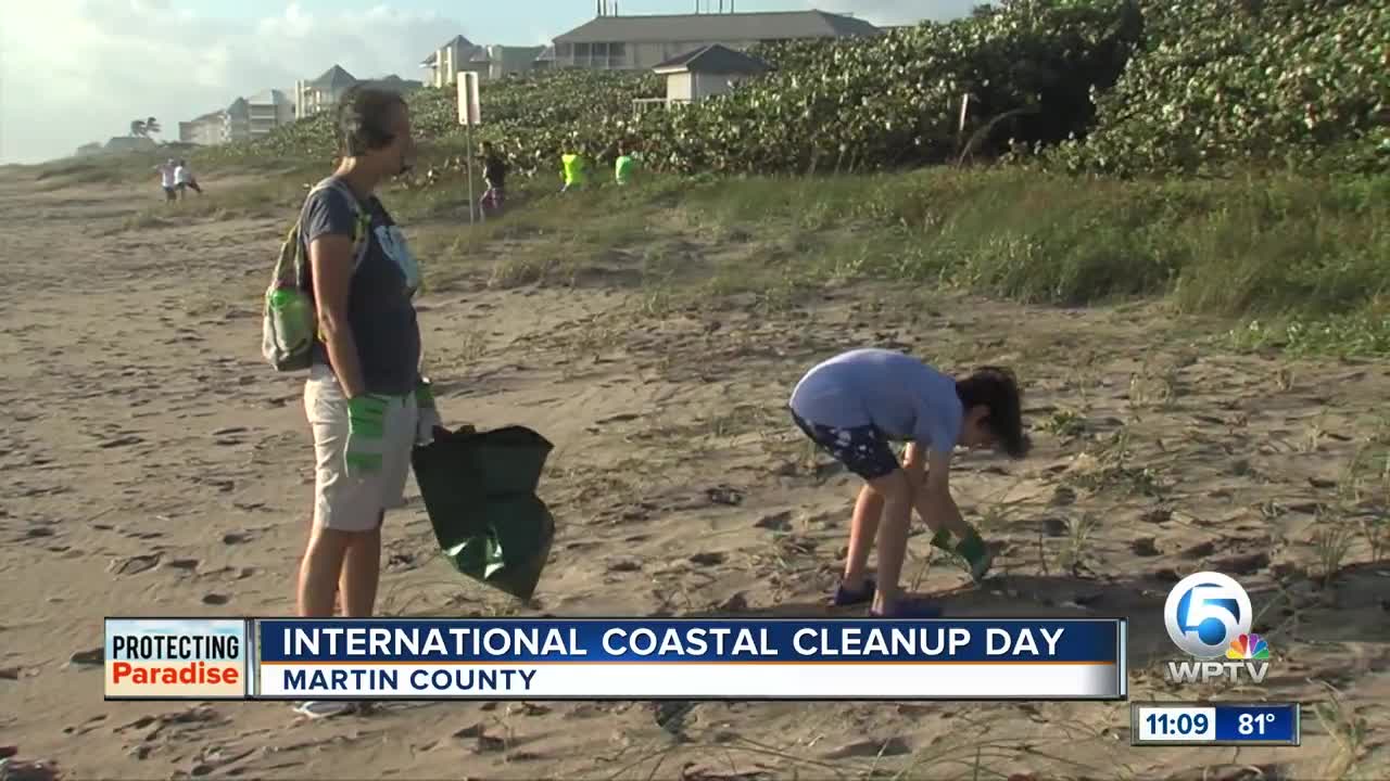 Volunteers help keep beaches clean during International Coastal Cleanup Day