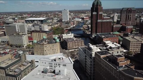 States are offering incentives to encourage remote workers to relocate