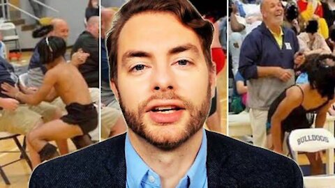 Sick: High School Allows Kids to Perform Lap Dances For Teachers -