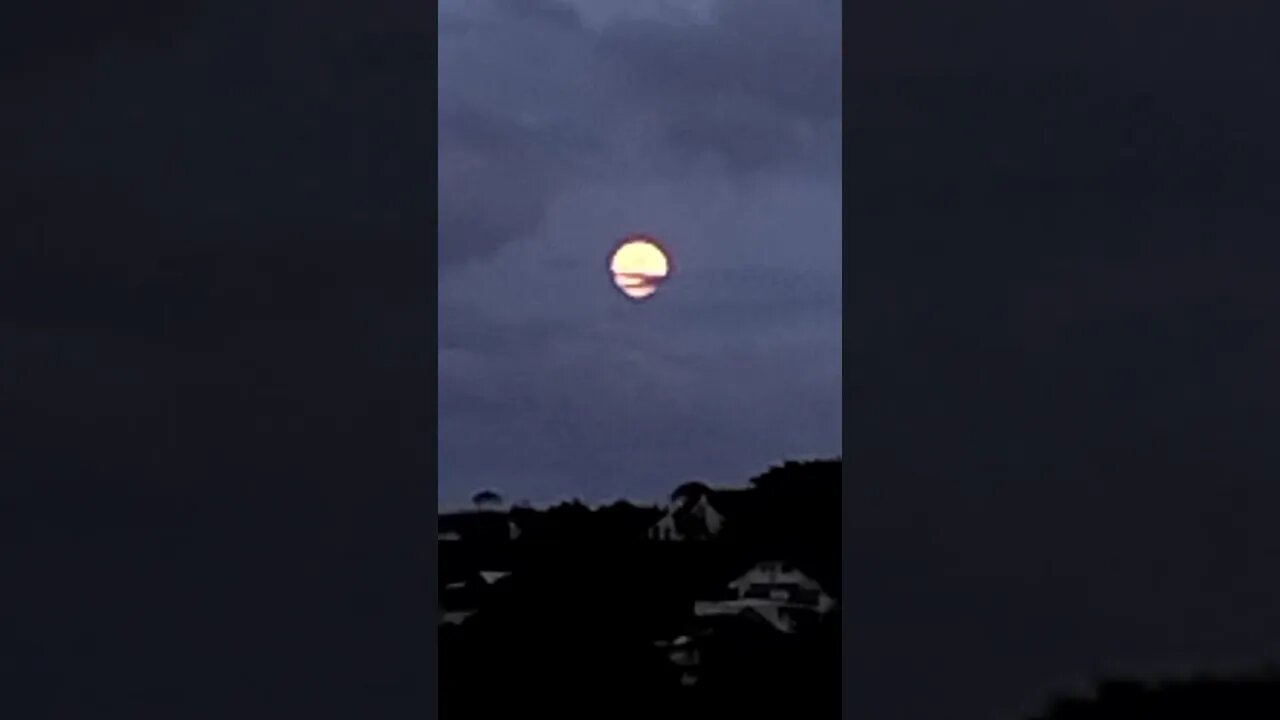 SUPER MOON in Boracay tonight 🌝 #supermoon #boracay