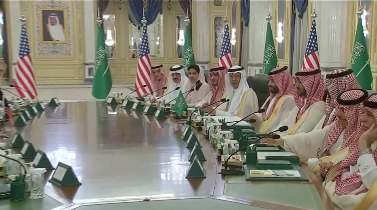 Saudi’s MBS Smirks When Asked If He’ll Apologize For Khashoggi Murder