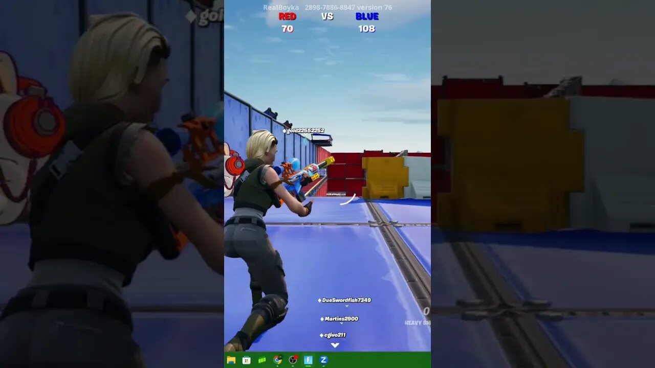 Keeps trying to hide #epic #gaming #fortnite