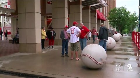 Disappointed fans plan for Re-Re-Opening Day after Reds game postponed