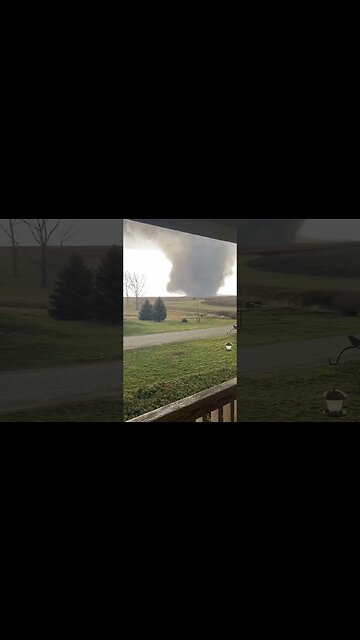 The Wapello County tornado seen from 4 miles south of Hedrick.