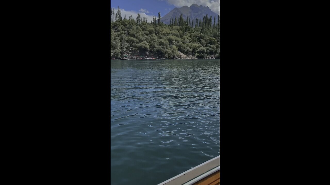 Exploring the breathtaking beauty of skardu #shorts #ytshorts #youtubeshorts #skardu #nature