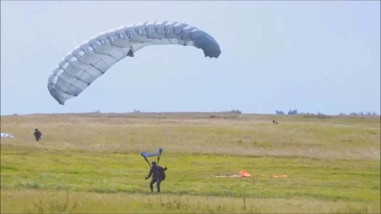 U.S. Marine Jump Training