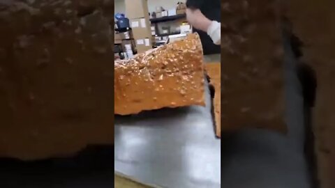 Making peanut / SATISFYING