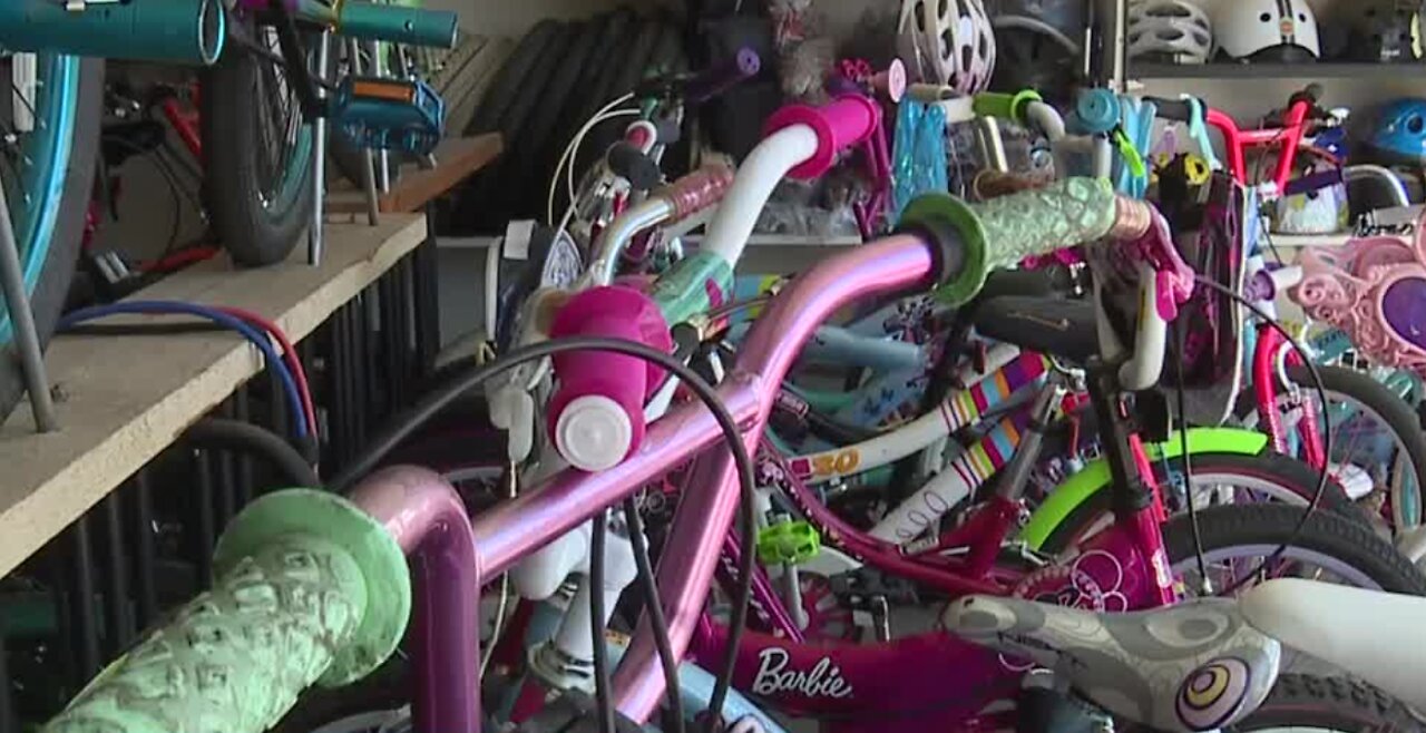 Henderson man helps needy kids ride bikes during coronavirus pandemic