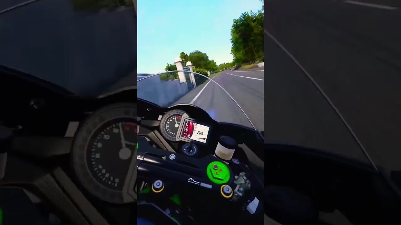 Kawasaki Ninja H2 Supercharger Exhaust Sound at 333 kmph