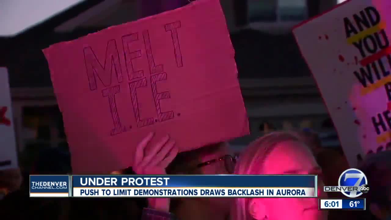After ICE protest, Aurora proposes changes to neighborhood picketing laws