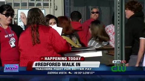 Teachers and students Walk in for higher pay