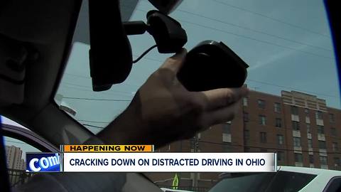 Driving while distracted could lead to $100 fine under new Ohio law