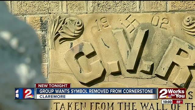 Group wants historic symbol removed