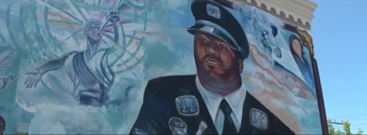 Mural honors COVID-19 victims