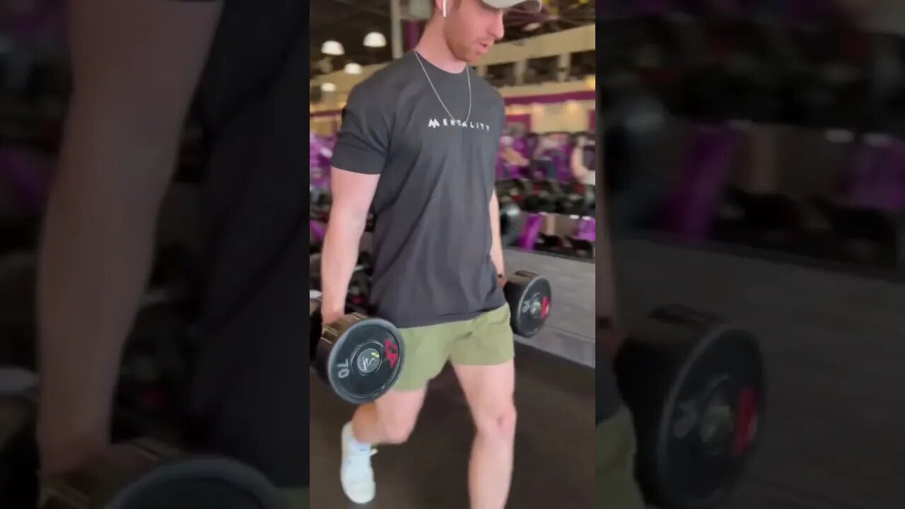 WORKING OUT WITH “IG MODEL” #gym #gymlife #gymlover #gymmotivation #gymvlog #chestday #gymworkout