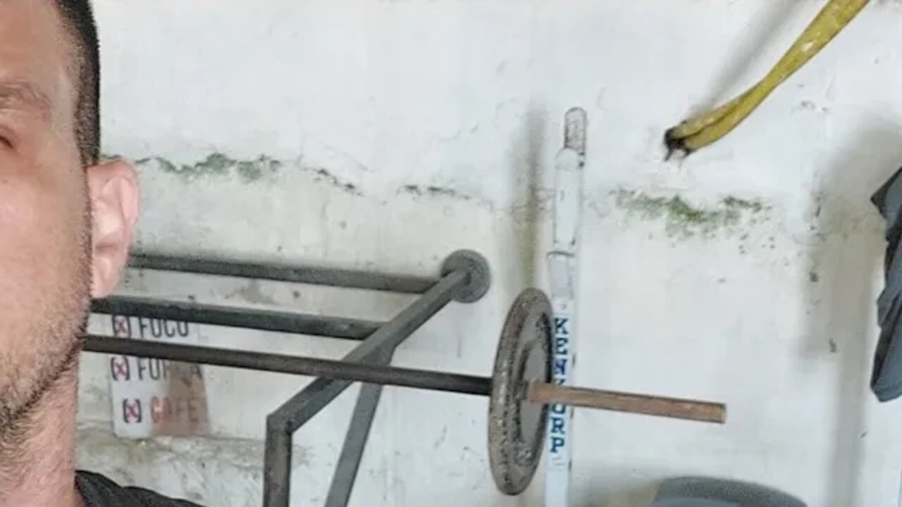 Treino De Membros Inferiores [ ACADEMIA CASEIRA]
