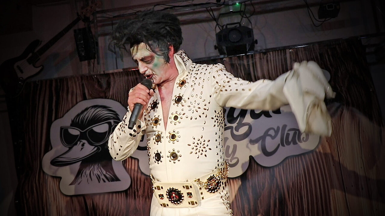 Elvis Corpseley at The Barnyard Comedy Club 1st Oct 2023