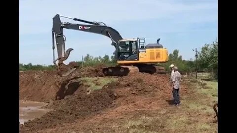 CAT Large Excavator 336 POND Work for Cattle DIY in 4D