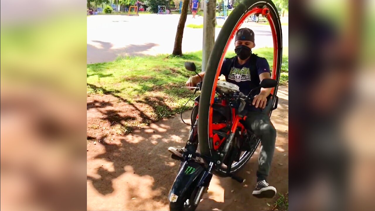 Electric monowheel