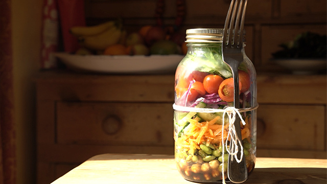 Crispy spring jar salad