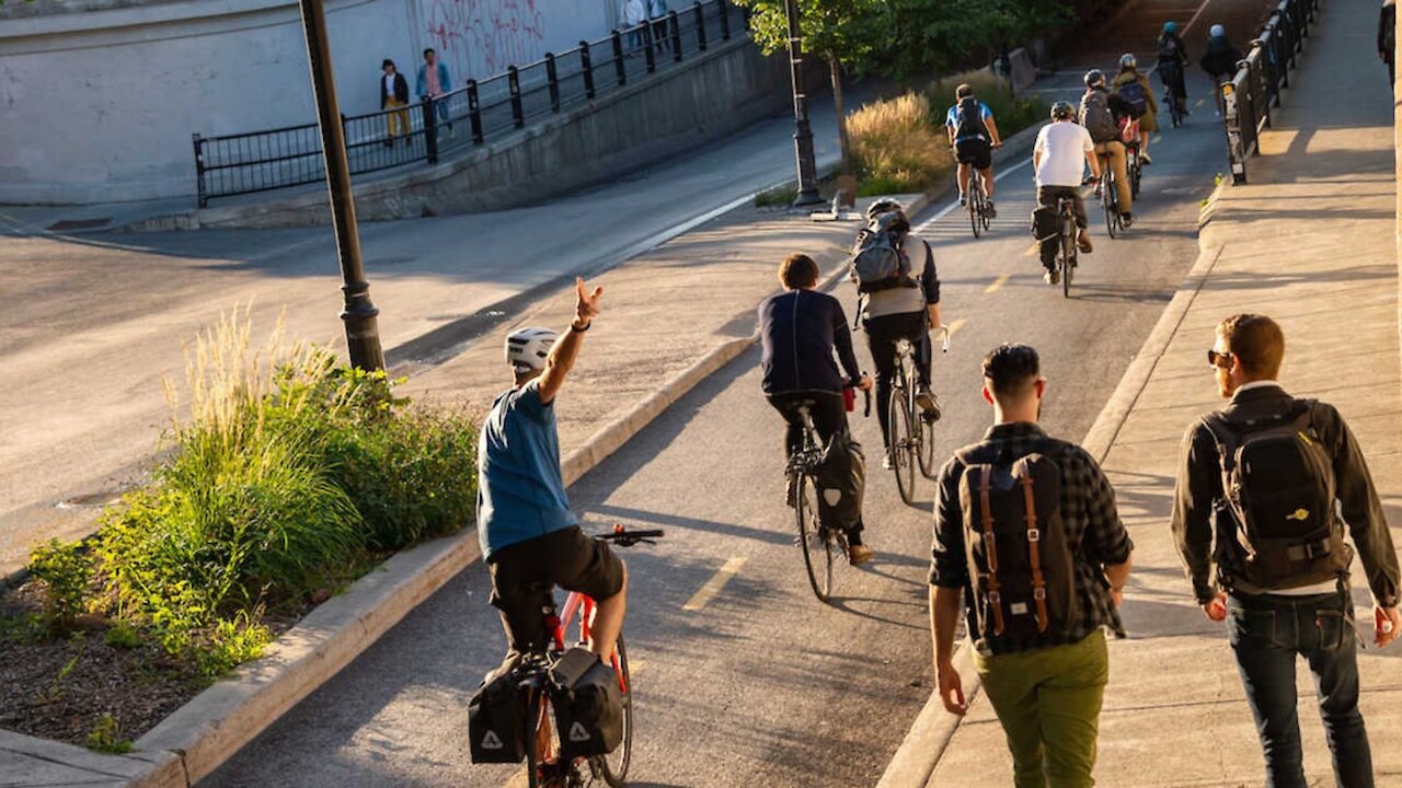 Everything You Need To Know About Wearing A Mask For Outdoor Activities In Quebec