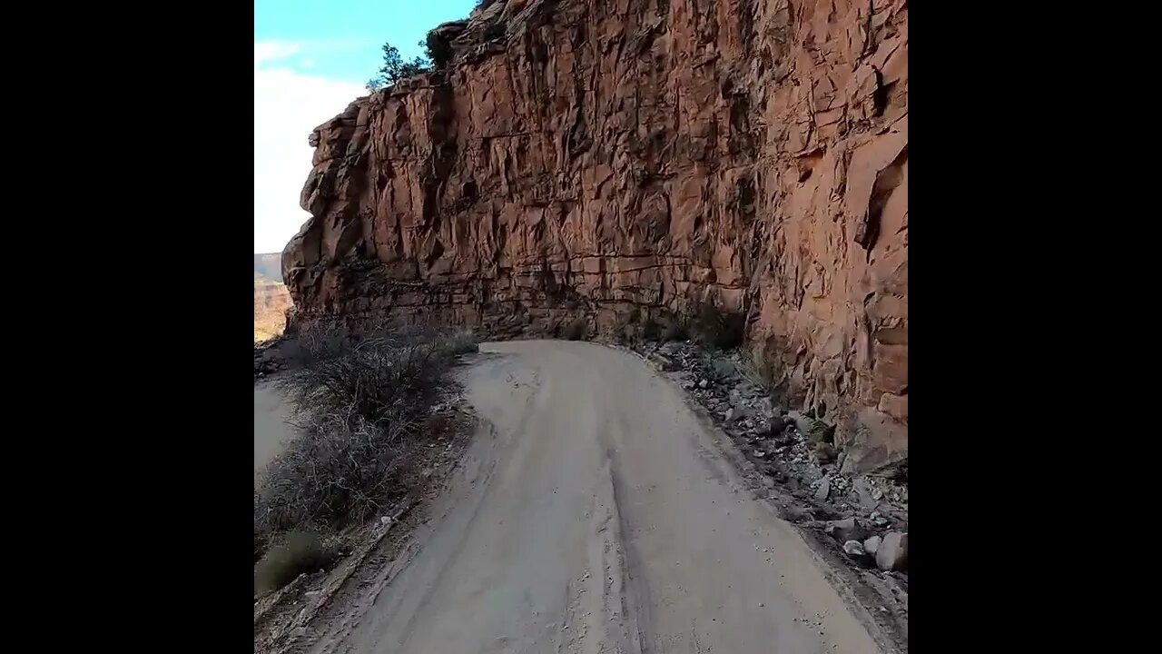 MOAB - Shafer Switchbacks with Jeep XJ