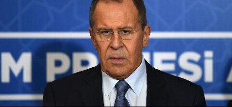What is Russia doing on the border with Ukraine? Lavrov: "The answer is very simple: We Live Here"