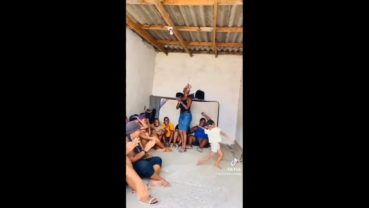 Flore de Lille Veuve Joyeuse Elles peuvent être inventées ou amplifiées par la personne qui ls subit