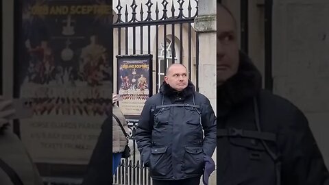 His face standing next to the horse #horseguardsparade