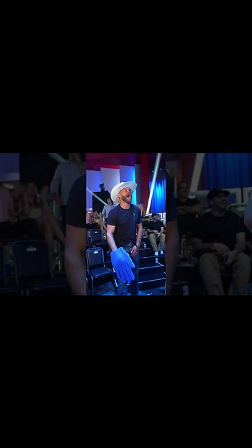 Austin Turpin delivered a KO SO GOOD it got Cowboy out of his seat 👀