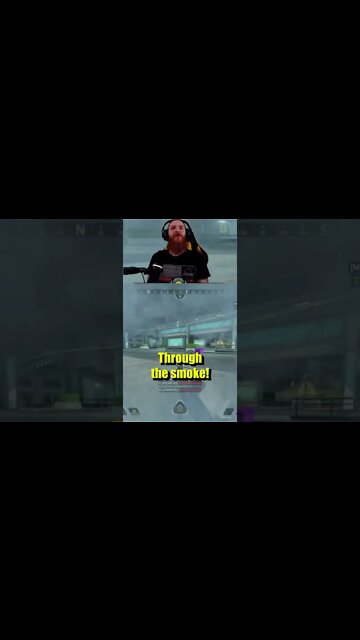 Apex Legends - Even the smoke can't stop me #shorts