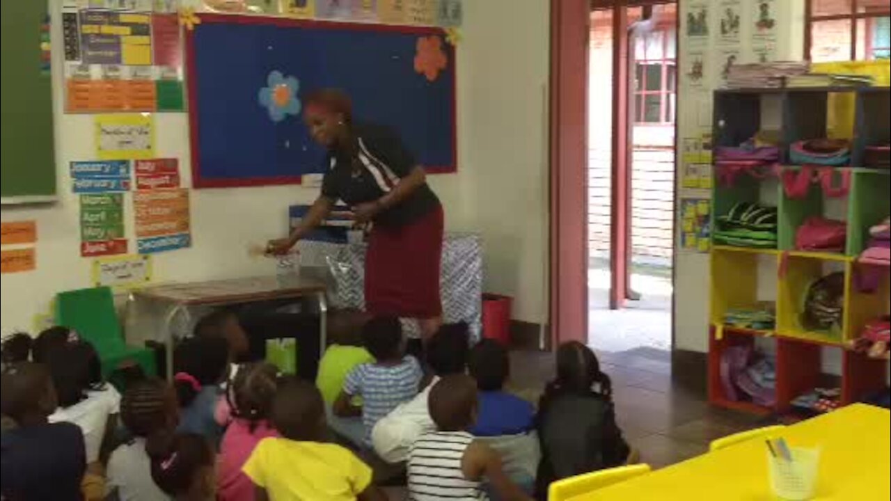 #BackToSchool: Parents, learners take on 'big school' (aJR)