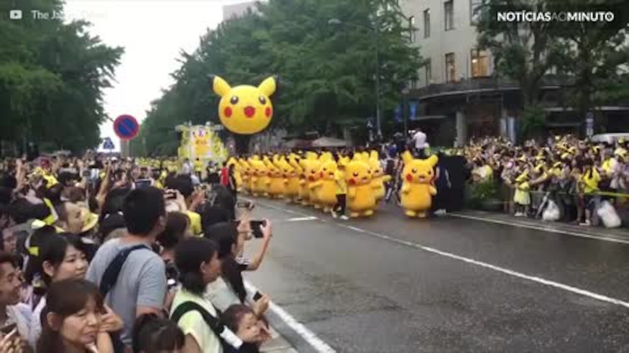Desfile de ‘Pikachu’s’ ganha as ruas no Japão