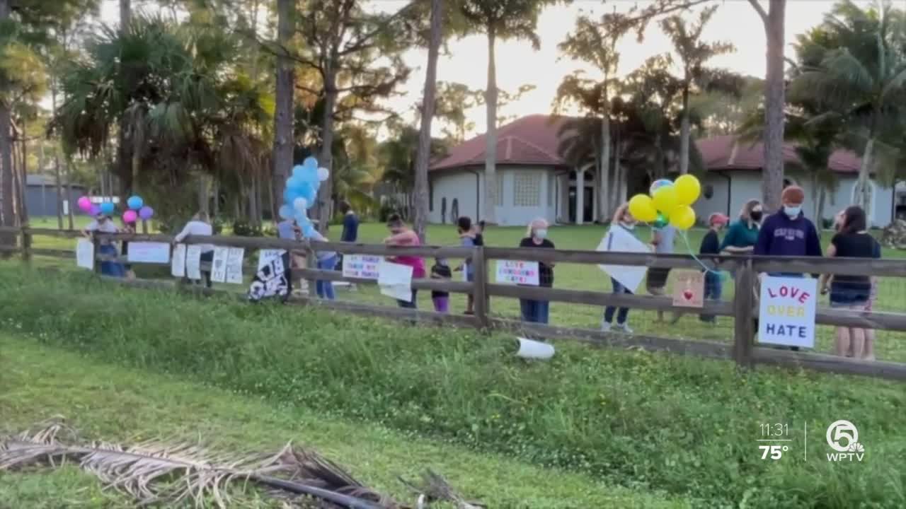 Jupiter Farms family support of Black Lives Matter not welcome by some neighbors