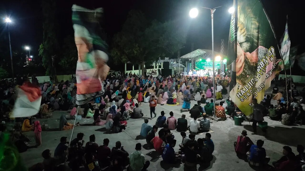 Selapanan Sholawatan Malem Jumat Legi Masjid Japerejo