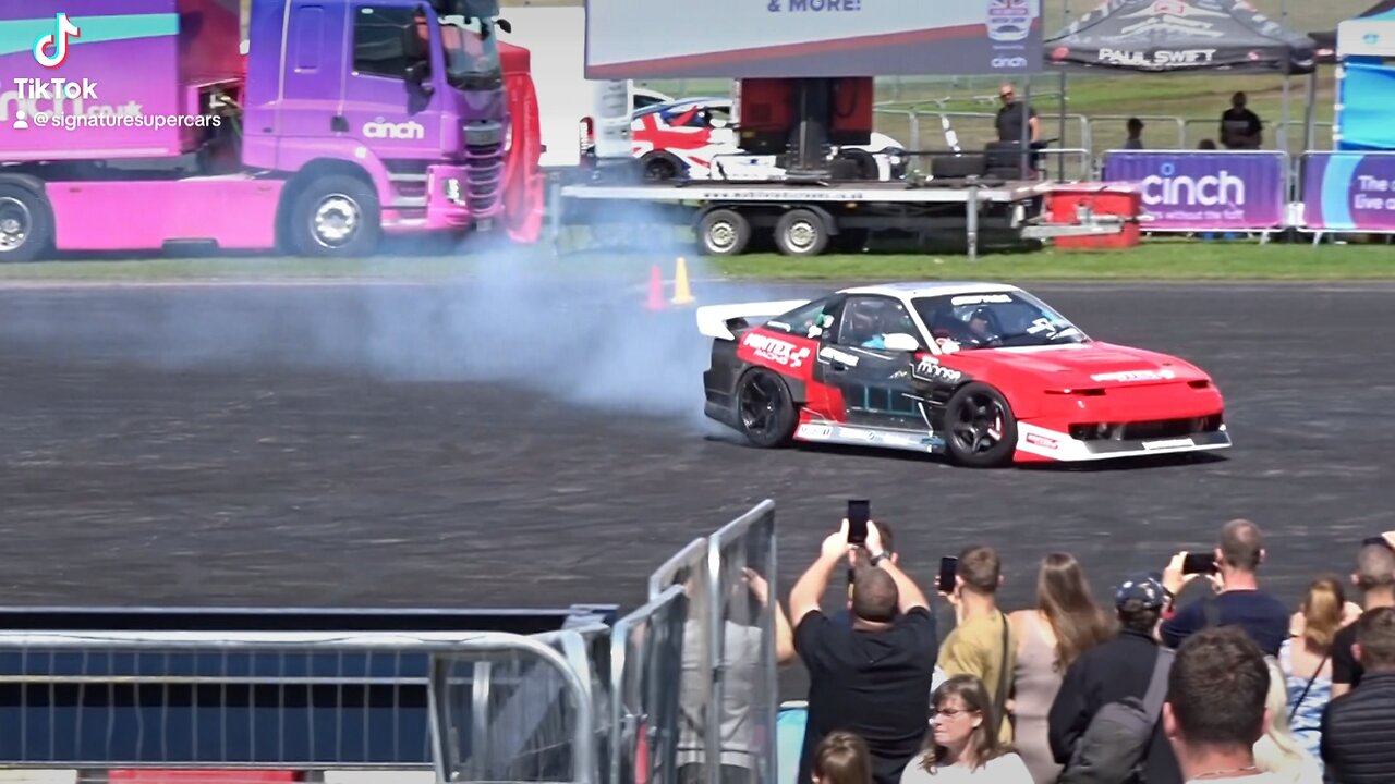 Nissan 180SX CRAZY DRIFTING #carmeet #carspotting #drifting