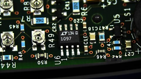 EEVblog #344 - Fluke 17B Multimeter Teardown