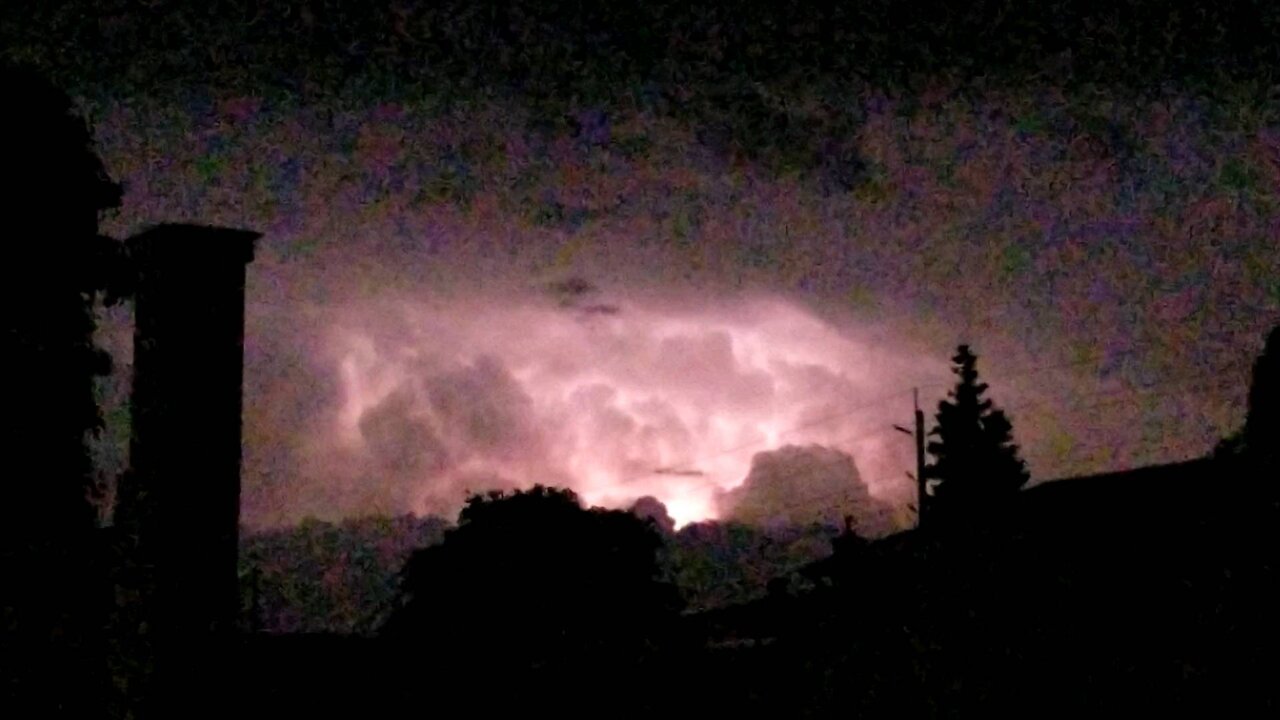 Lighting with no sound