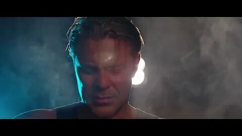 Χρήστος Χολίδης - Ποιος σε κρατάει (2017) - Music Video