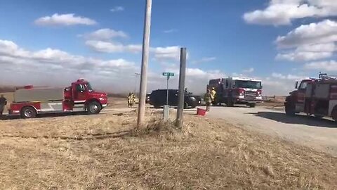 Crews Battle Brush Fire Near Springfield