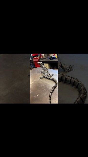 Largato 🤖 robô metálico