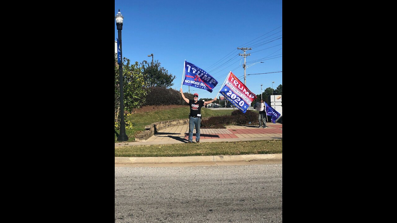 2nd Video - Trump flag rally corner of State Route 81 and highway 78 Loganville Georgia