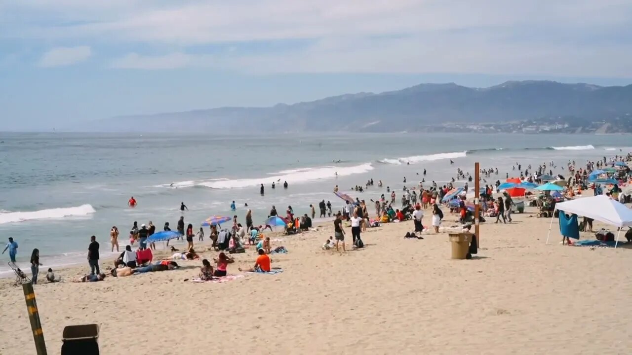 Free Stock Footage 4k Videos No Copyright Videos Pepole Having Fun At The Beach, Girls Beach