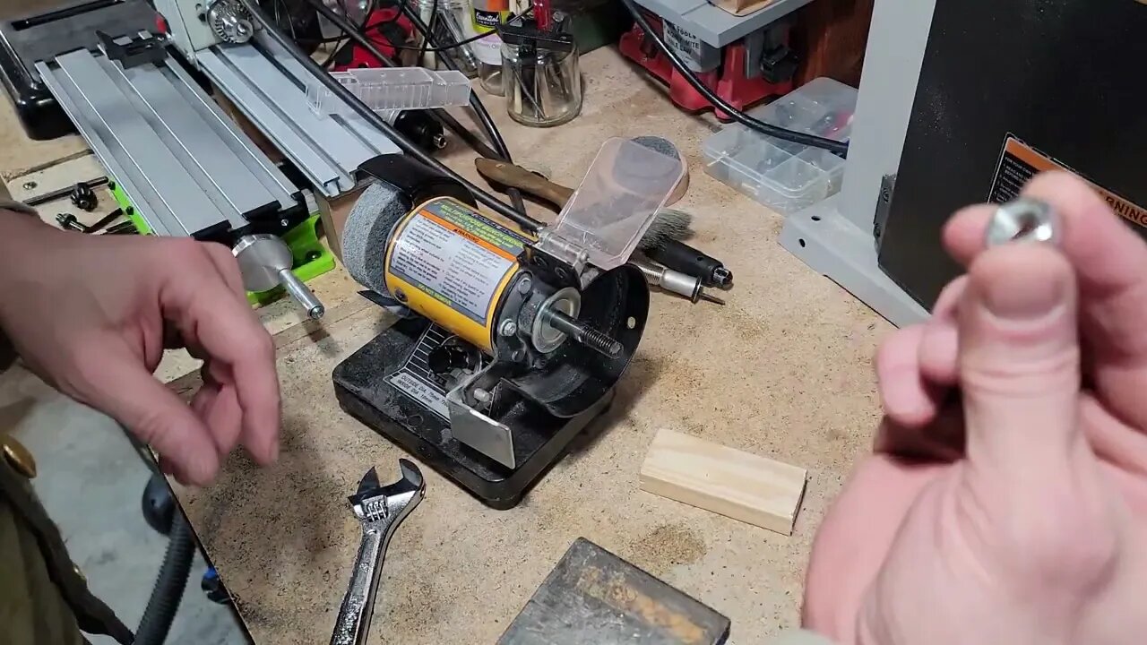 Harbor Freight 43533 3 inch grinder changing wheels
