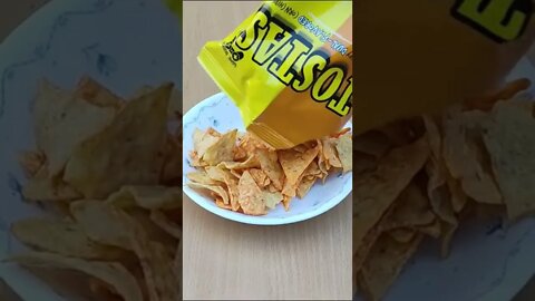 Dual Filipino Snack #munchlife#asia#philippines#snack#crunchy#cheese#corn#cheap#asmr#sound#yummy