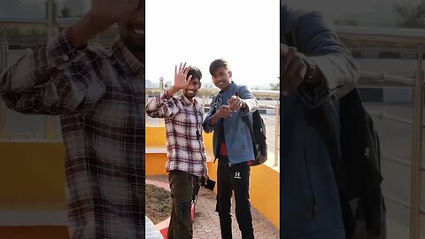 City prank #shorts #youtubeshorts@Round2hell